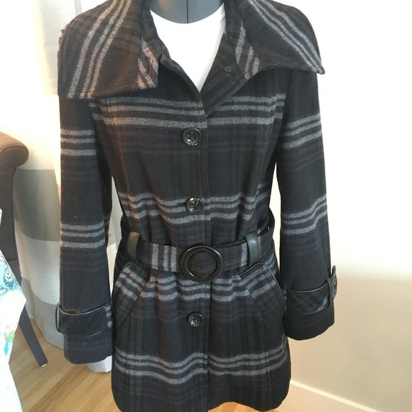 NWOT Beautiful Plaid soft Wool blend Coat - Picture 1 of 7
